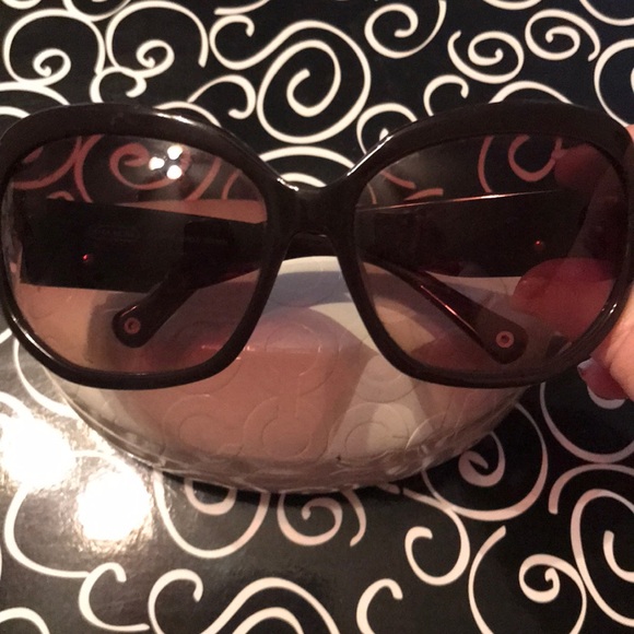 Coach Sunglasses with case - Picture 1 of 4